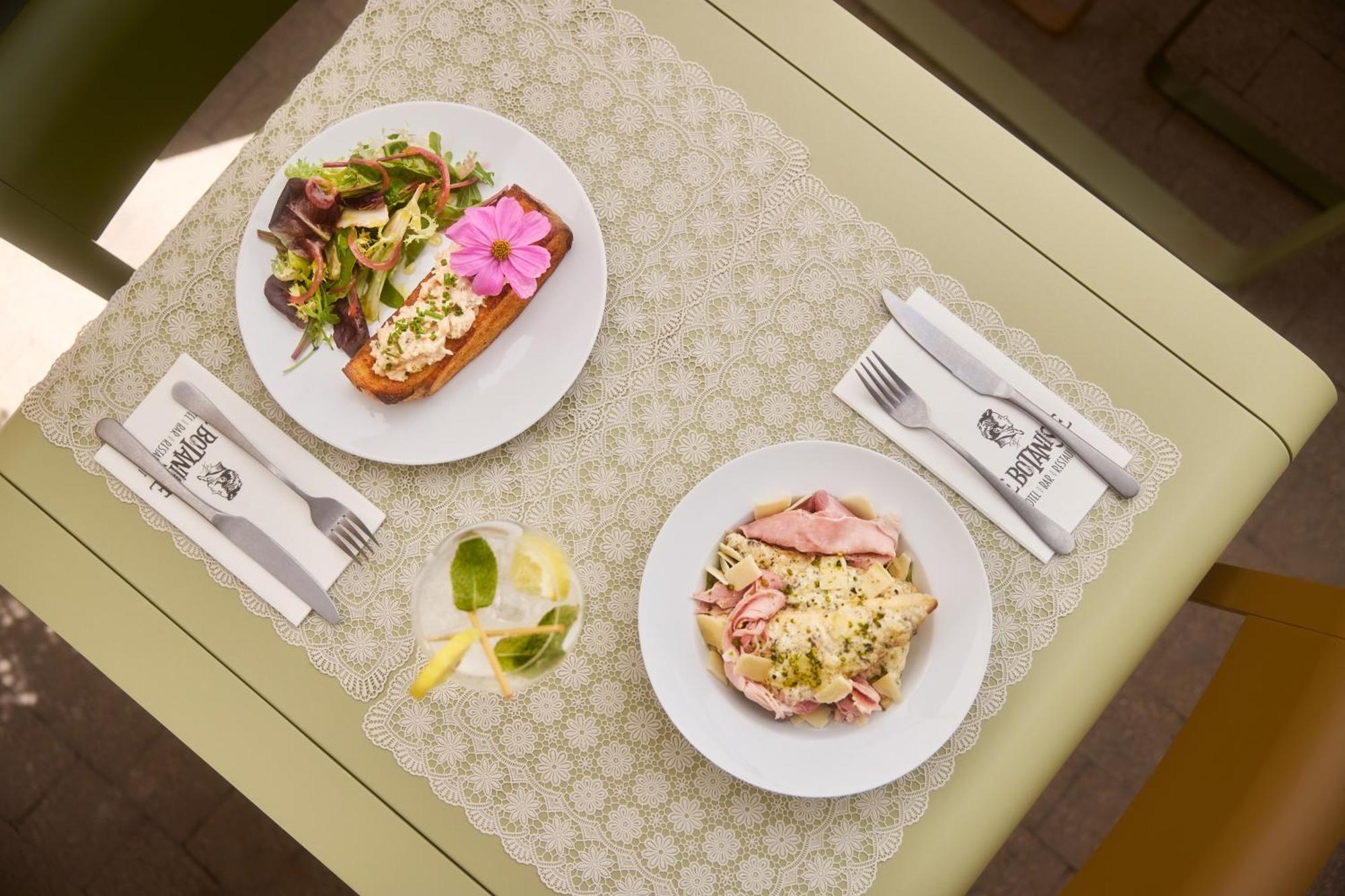 Hotel Restaurant Le Botaniste Пратс-де-Моло-ла-Прест Екстер'єр фото